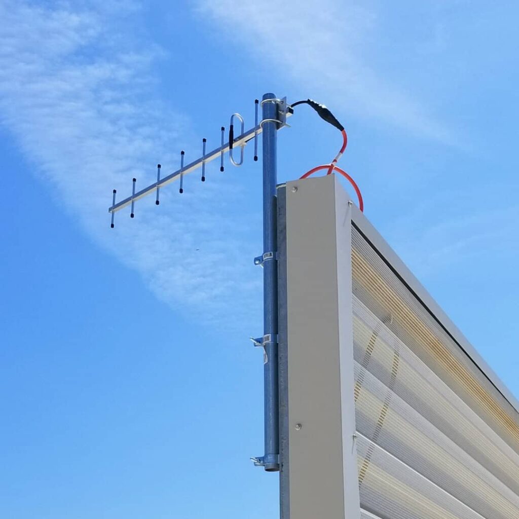 How Does a Distributed Antenna System Work?