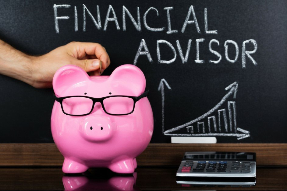what is a financial advisor 1